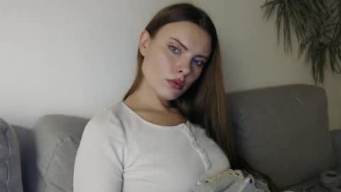 Sweet girl online show from 12.02.24