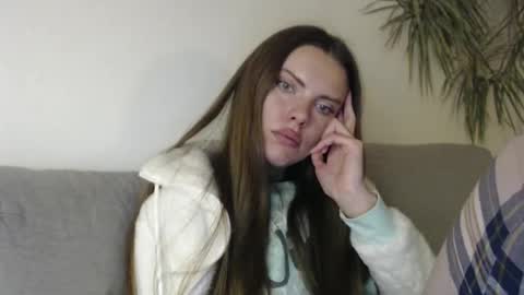 Sweet girl online show from 12.17.24