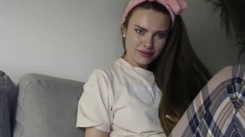 Sweet girl online show from 02.10.25