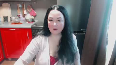 Snapshot of infinity_loveliness chatting on 12.20.24 Infinity online show from 12.20.24