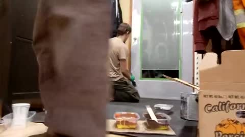 Snapshot of info_chat chatting on 12.14.25 sir. Grummps online show from 12.14.25