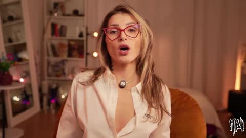 Snapshot of informal_ chatting on 02.13.26 MAL --- online show from 02.13.26