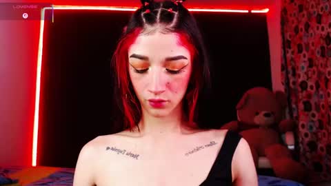 Ingrid Zese online show from 11.08.25