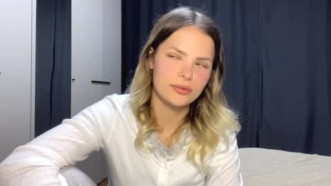 Kira online show from 03.25.26