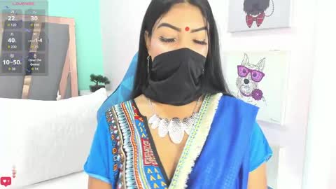 Snapshot of iniya_parul chatting on 05.18.26 Iniya online show from 05.18.26