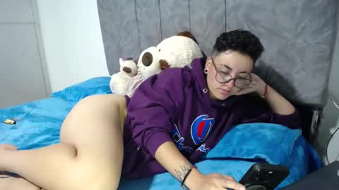 lyan onlyfans n linda online show from 04.15.26