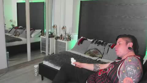 Snapshot of inkedsinners_ chatting on 05.21.26 inkedsinners_ online show from 05.21.26