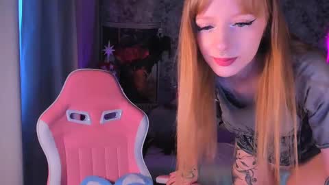 Snapshot of inma_lewdness chatting on 01.12.25 Grace online show from 01.12.25