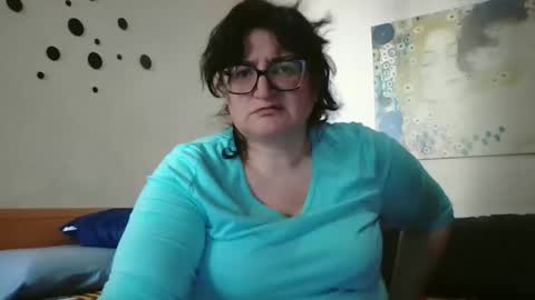 inna46_ online show from 02.19.26