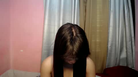 Snapshot of innocent_lover_ziaxx chatting on 06.23.26 your zia online show from 06.23.26