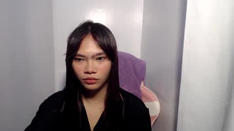 Snapshot of innocent_lover_ziaxx chatting on 07.19.26 your zia online show from 07.19.26