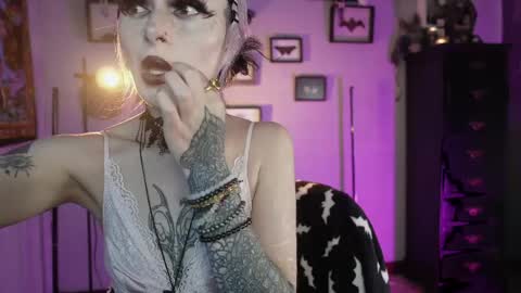   SANIA  online show from 04.20.26