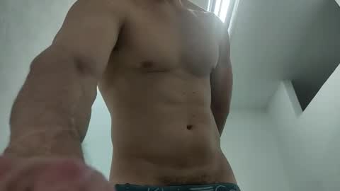 Snapshot of insistente chatting on 01.17.26 INSTAGRAM camilodlx online show from 01.17.26