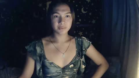 Snapshot of insulting_whoreifica chatting on 02.07.25 MAXINE online show from 02.07.25