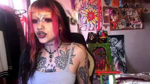 Snapshot of insunnity666 chatting on 05.11.26 Insunnity666 online show from 05.11.26