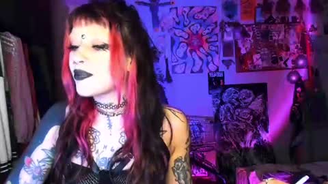 Insunnity666 online show from 07.01.26