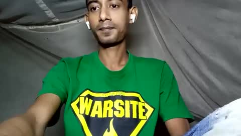 Snapshot of interne8famous chatting on 11.09.25 interne8famous online show from 11.09.25