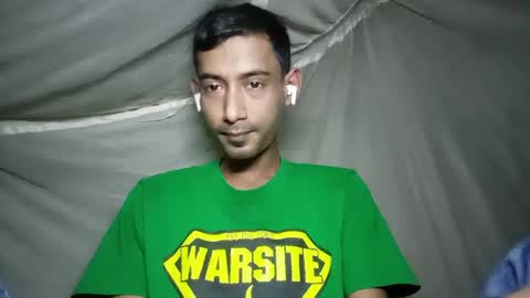 Snapshot of interne8famous chatting on 11.12.25 interne8famous online show from 11.12.25