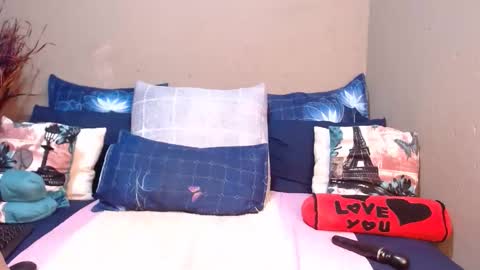 boniswa caroline online show from 04.16.26