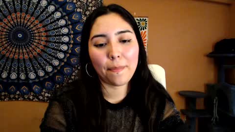 Snapshot of intimatetales chatting on 01.20.25 Africa online show from 01.20.25