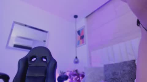 io_chie_ online show from 02.04.26