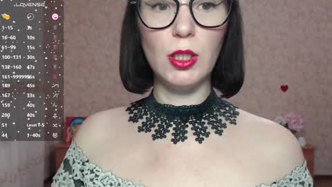 Snapshot of irenlarasani chatting on 02.19.25 IrenLarasani online show from 02.19.25