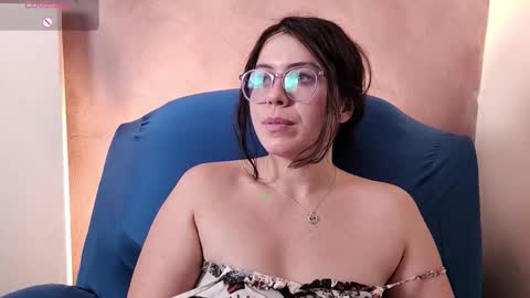 Snapshot of irinasweet1 chatting on 02.11.26 Irina online show from 02.11.26