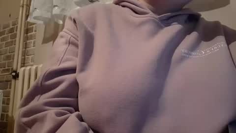 Snapshot of irinnak chatting on 02.24.25 IrinnaK online show from 02.24.25