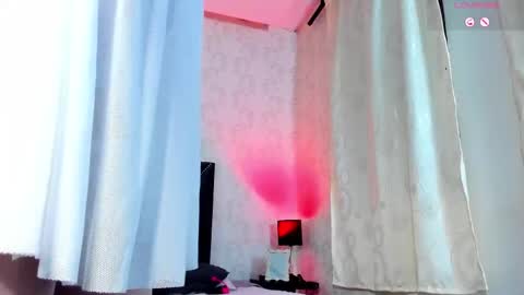 Snapshot of iris_bells chatting on 02.14.26 Queen Iris online show from 02.14.26