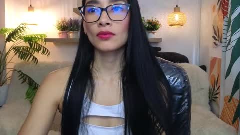 iris  online show from 02.12.26