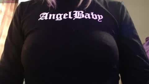 Lily online show from 11.15.25