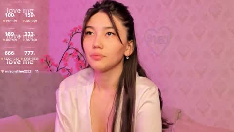 iris on cam online show from 10.22.25
