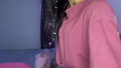 Iris online show from 10.05.25