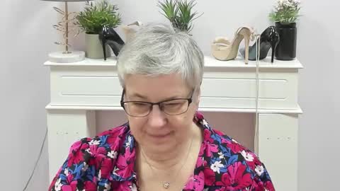 I R I S online show from 02.24.26