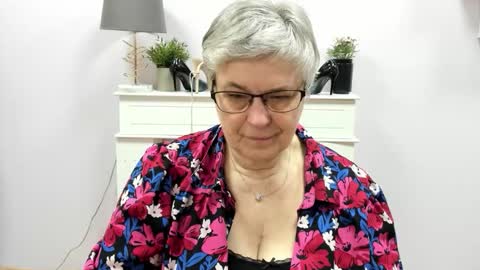 I R I S online show from 03.25.26