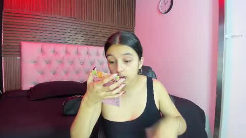 Snapshot of irisfyre chatting on 06.11.26 Iris Fyre online show from 06.11.26
