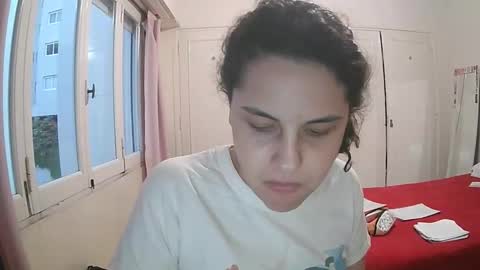 Snapshot of irisgamow chatting on 11.10.25 Iris online show from 11.10.25