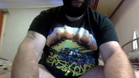 Snapshot of irishadz chatting on 11.16.25 irishadz online show from 11.16.25