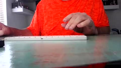 Snapshot of irishdudeloveoib chatting on 01.10.26 Irishdudelove online show from 01.10.26