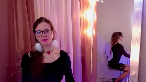 Snapshot of iriss_miller chatting on 01.27.25 Im your queen Iriss online show from 01.27.25