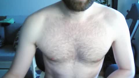 Snapshot of irndke chatting on 12.01.25 Irndke online show from 12.01.25