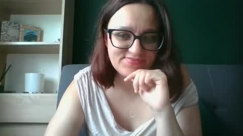 Paris online show from 06.18.26