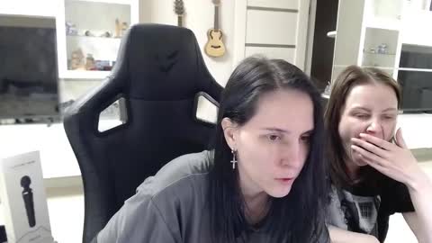 Irwi Tomboy online show from 02.25.25