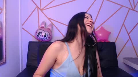 Snapshot of isa__rodriguez chatting on 04.08.26 isa__rodriguez online show from 04.08.26