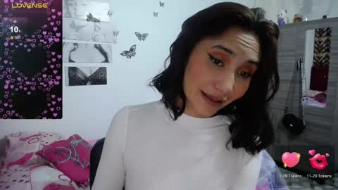 Isa online show from 02.12.25