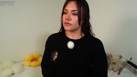 Isabella Laurentt  online show from 07.16.26