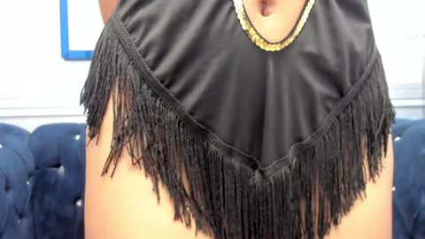 Snapshot of isa_little4u chatting on 12.26.24 online show from 12.26.24