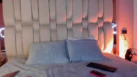 Isa  online show from 04.08.26