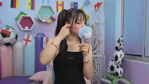 Isaa Skinny  online show from 06.29.26
