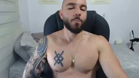 Isaac carter online show from 04.14.26